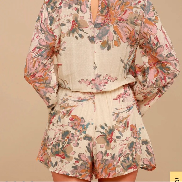 PPLA Carmen Cream Floral Print Bell Sleeve Romper - Picture 5 of 6